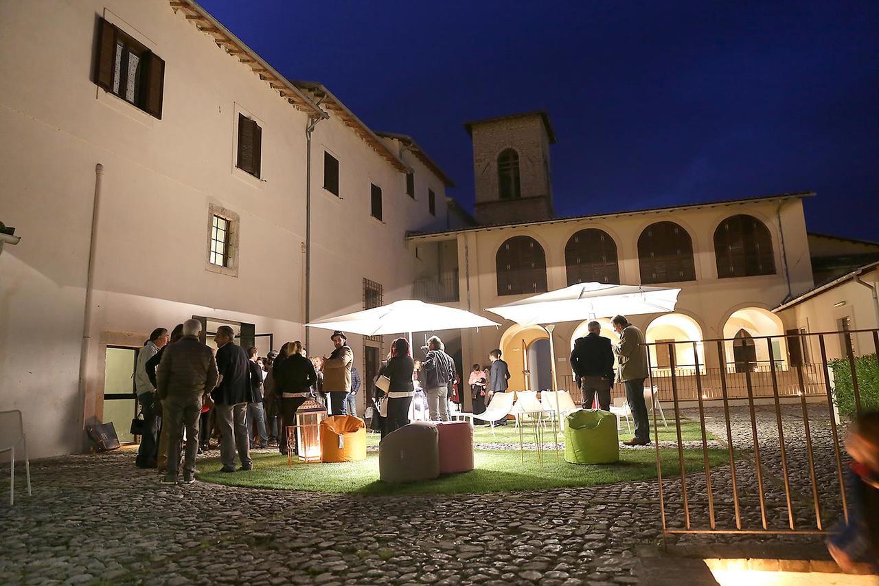 Hotel La Corte Cascia Exterior photo